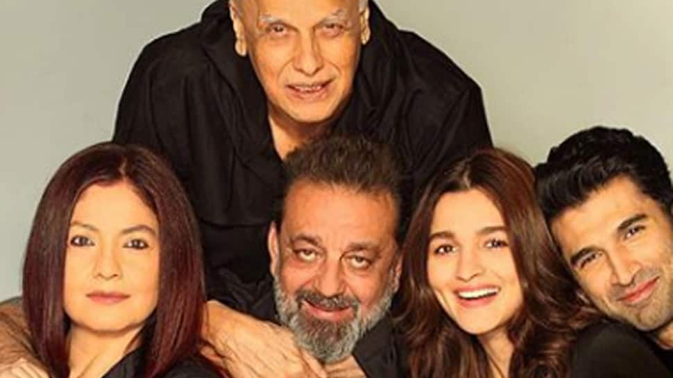 Alia Bhatt&#039;s latest post with &#039;Sadak 2&#039; family will leave you awestruck—Pic