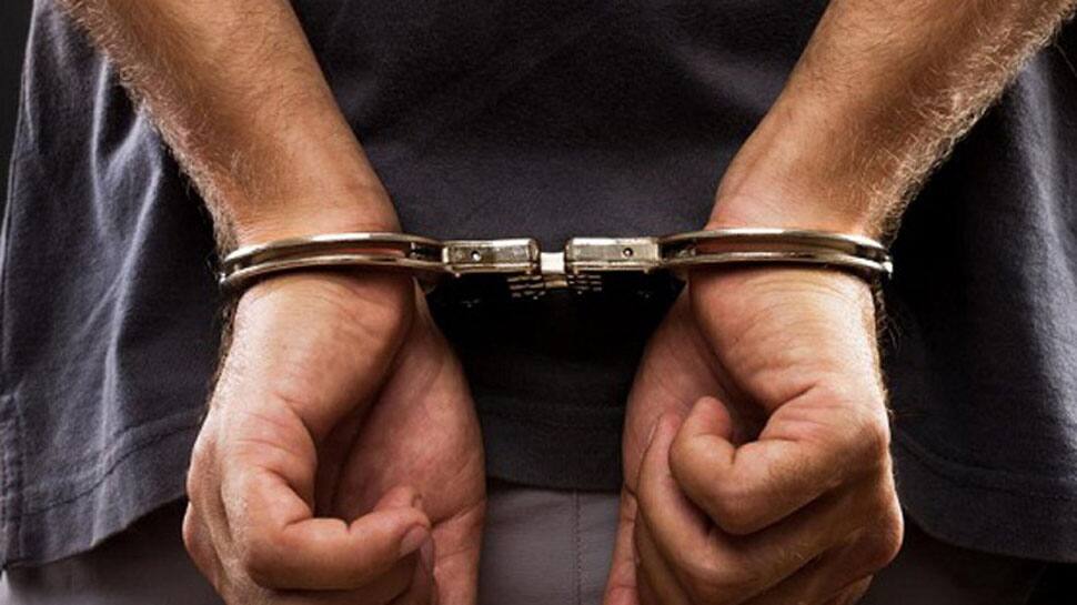 Couple arrested in Delhi for running extortion racket