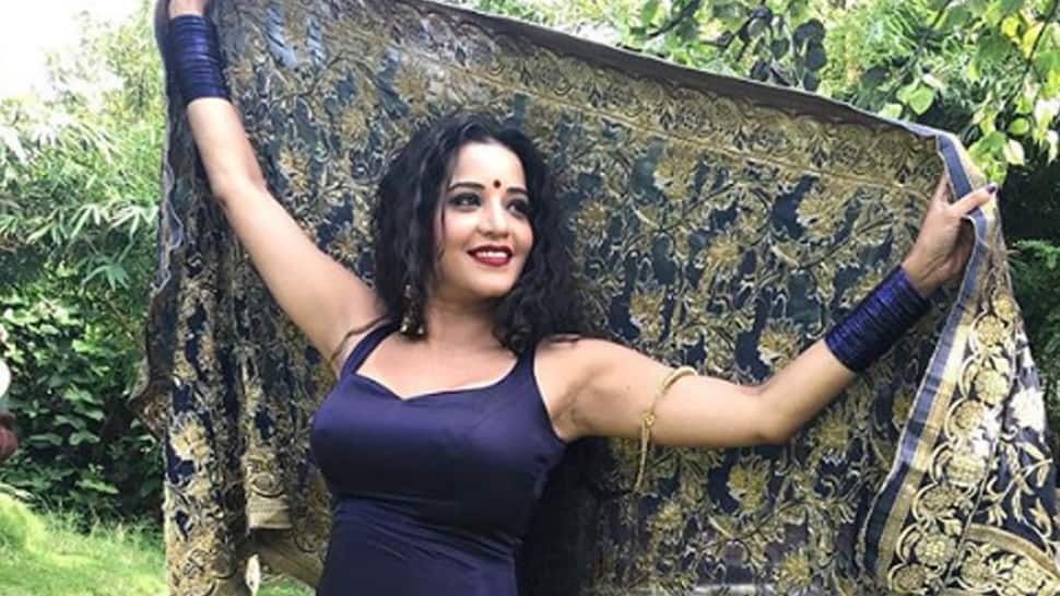 Monalisa dons a new avatar, looks gorgeous in a blue Patiala suit—Pics