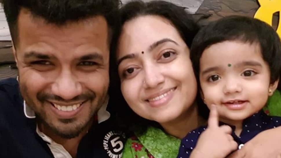 Famous violinist-singer Balabhaskar and wife critical after fatal accident, two-year-old daughter dies