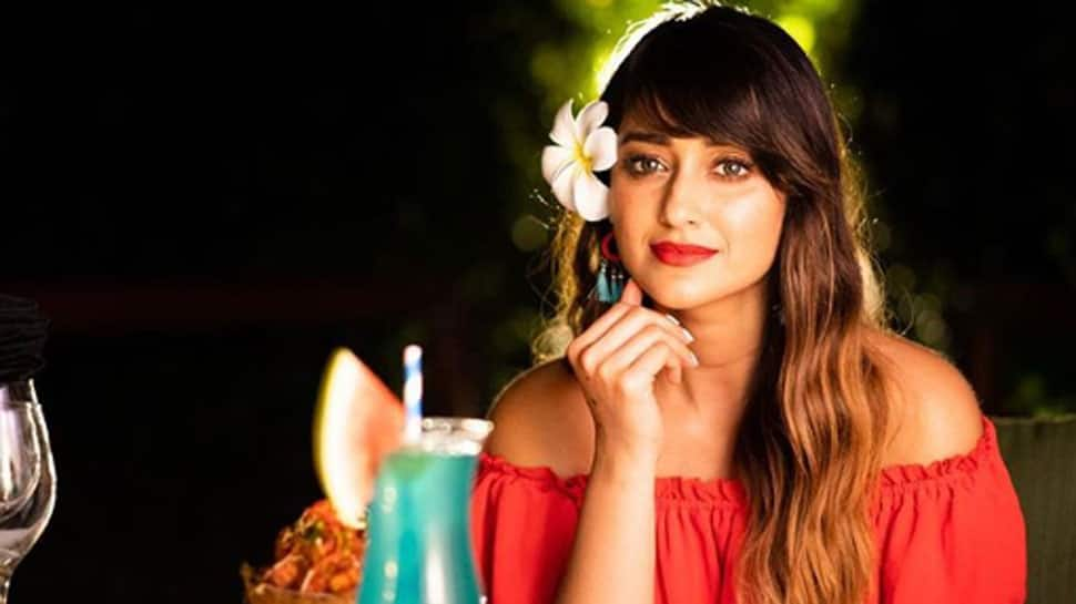 Ileana D&#039;Cruz shares latest pic clicked by beau, and we must say it&#039;s stunning!