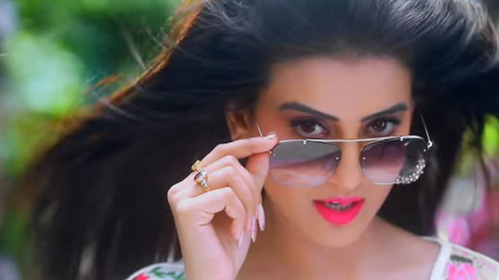 Akshara Singh&#039;s &#039;Ankhiye Se Goli Mara&#039; crosses 5 million views in a week—Watch