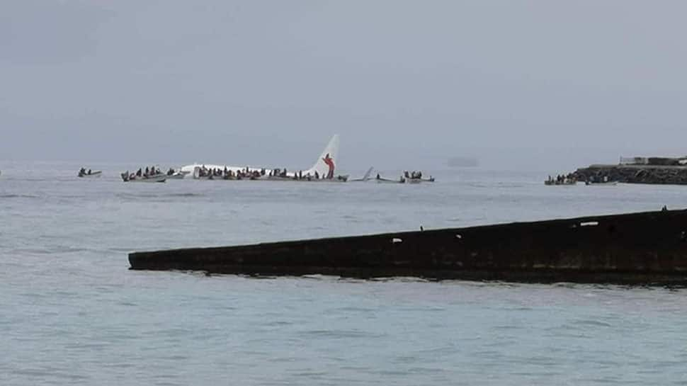 Passengers safe after Air Niugini flight crashes into sea in Micronesia