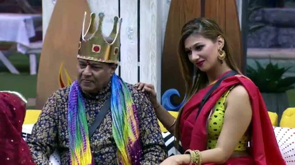 Bigg Boss 12: Anup Jalota and Jasleen Matharu perform a romantic dance ...