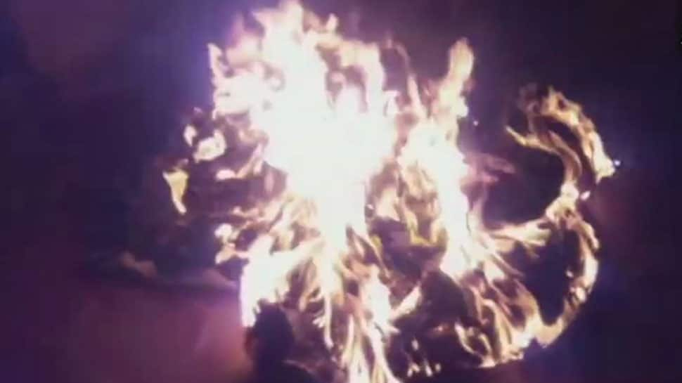 Miscreants set fire to University of Allahabad hostel after students&#039; election results