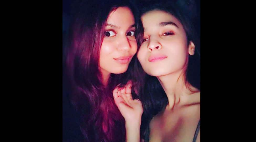 Alia Bhatt unveils the cover of sister Shaheen Bhatt&#039;s first book 