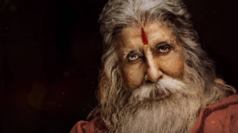 Amitabh Bachchan&#039;s first look from &#039;Sye Raa Narasimha Reddy&#039; out on birthday—Watch