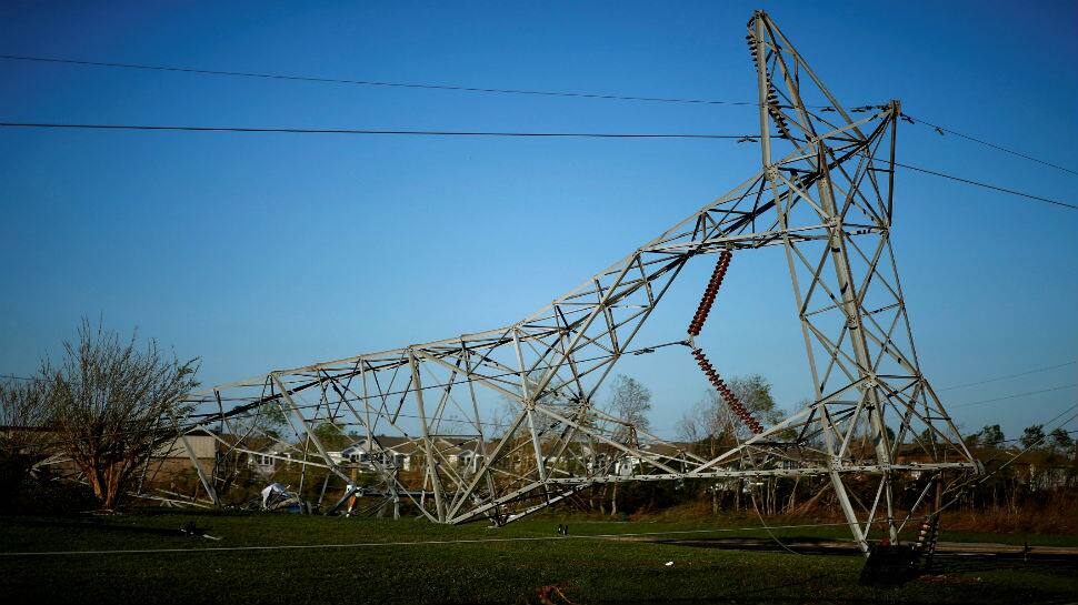 Hurricane Michael tears Florida towns apart, six dead