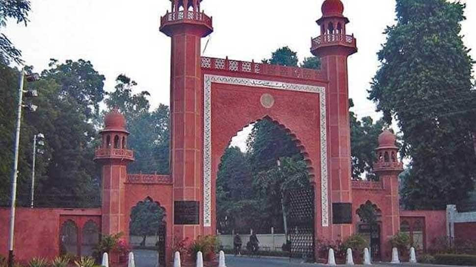 3 AMU students from Kashmir booked for sedition for &#039;raising anti-India slogans&#039;
