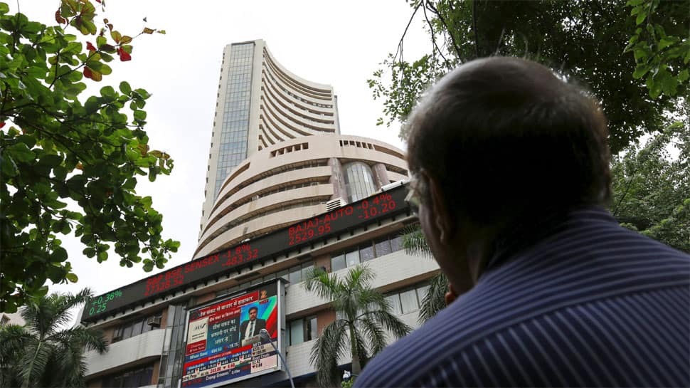 Markets end in red; Sensex plunges 460 points, Nifty slips below 10,400