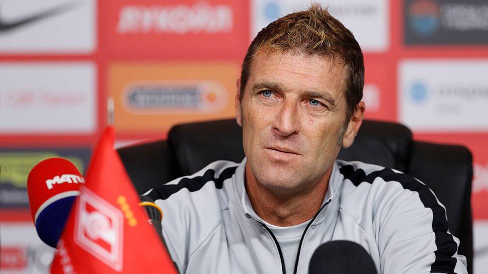 Spartak Moscow dismisses coach Massimo Carrera