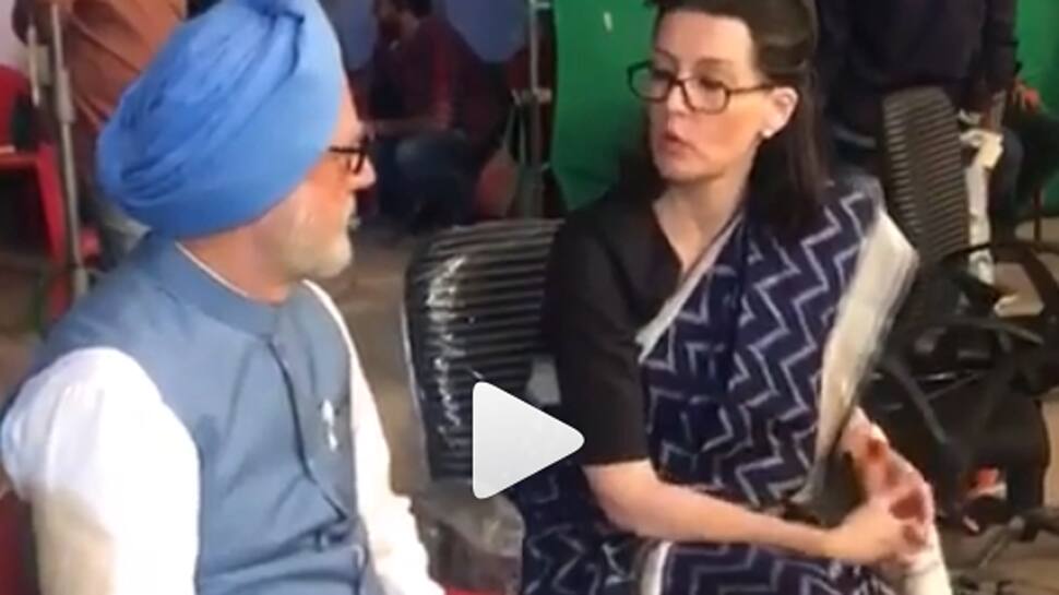 Anupam Kher shares video featuring &#039;Sonia Gandhi&#039; from the sets of The Accidental Prime Minister-Watch