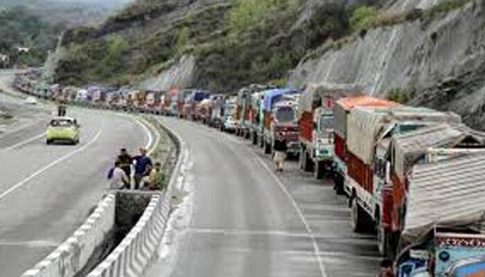 Jammu-Srinagar highway closed after landslide, one dead