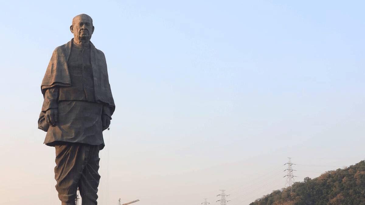 Catch Live Streaming of PM Modi unveiling Statue of Unity Gujarat&#039;s Kevadiya on Zee News