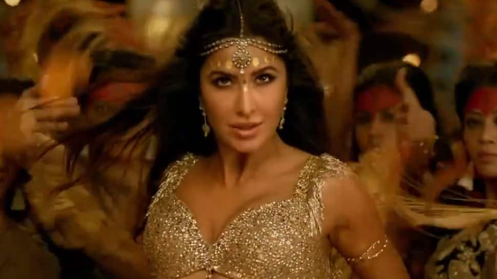 Katrina Kaif&#039;s sizzling avatar in the teaser of Thugs of Hindostan song Manzoore Khuda will drive away your mid-week blues - Watch