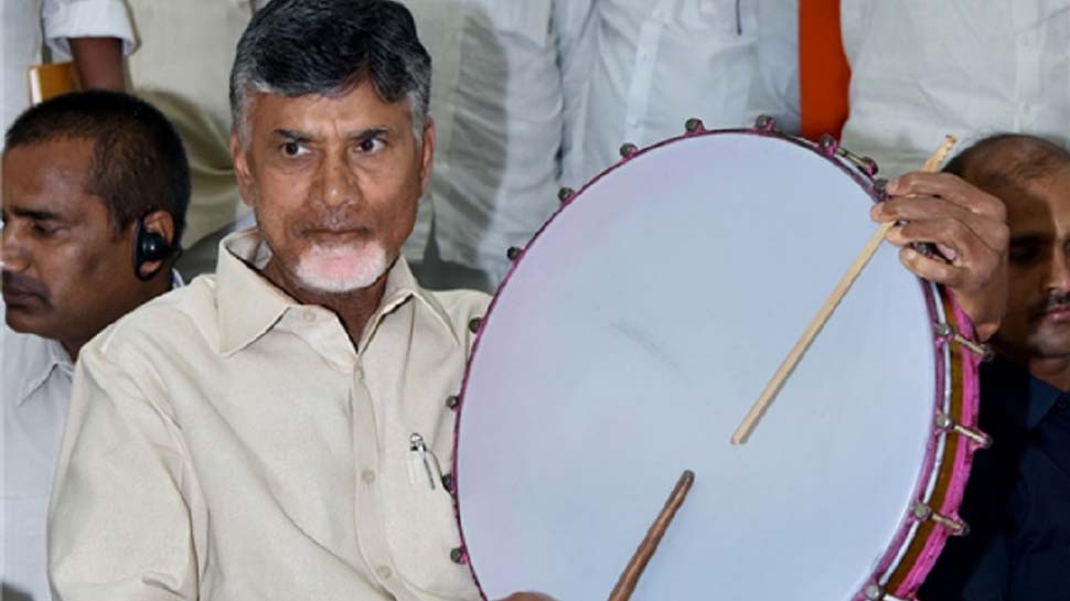 Chandrababu Naidu meets Sharad Pawar and Farooq Abdullah, says protecting future of India