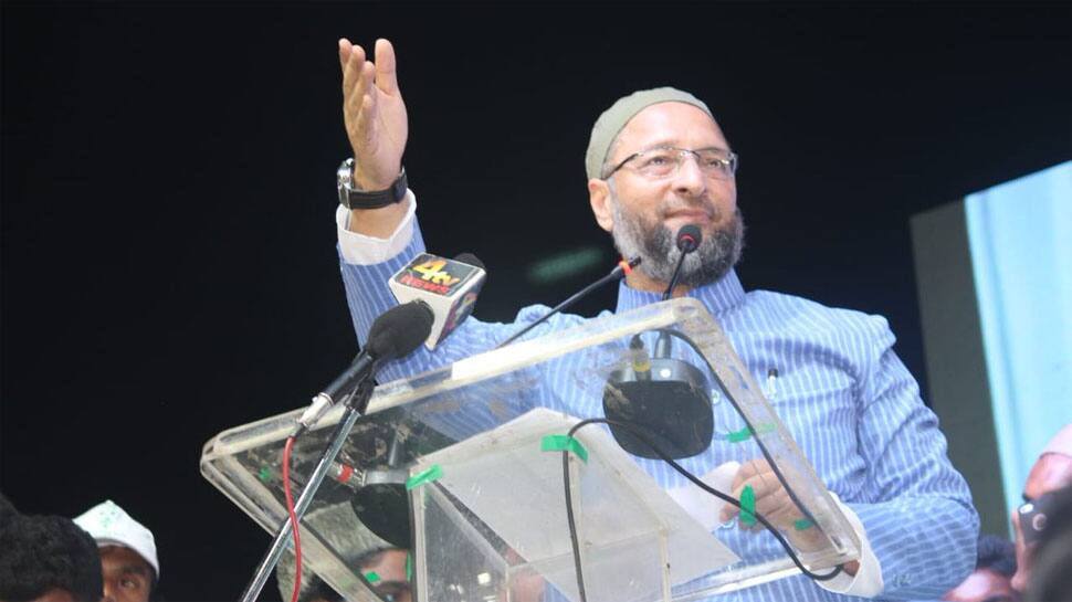 Asaduddin Owaisi attacks Congress-TDP alliance, calls it East India Company in 2018