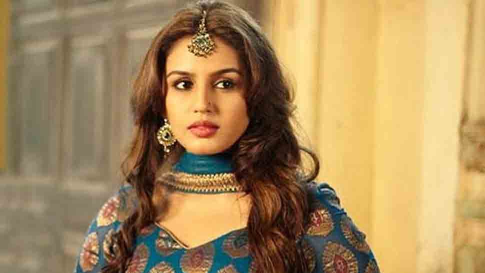 Huma Qureshi excited to work with Deepa Mehta