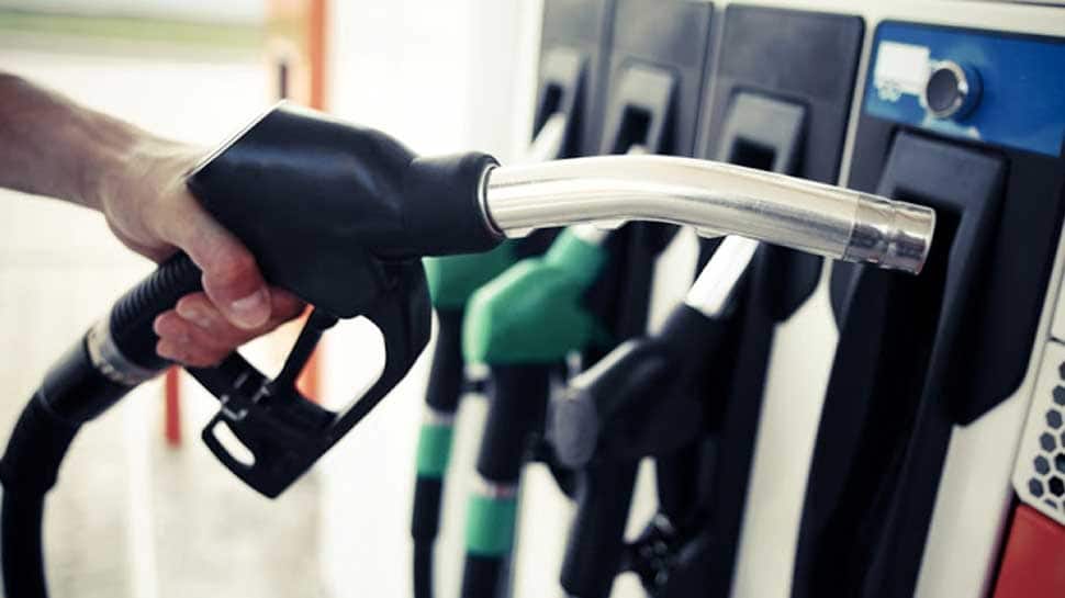Fuel prices continue to decline; petrol at Rs 77.56 per litre in Delhi, Rs 83.07 per litre in Mumbai