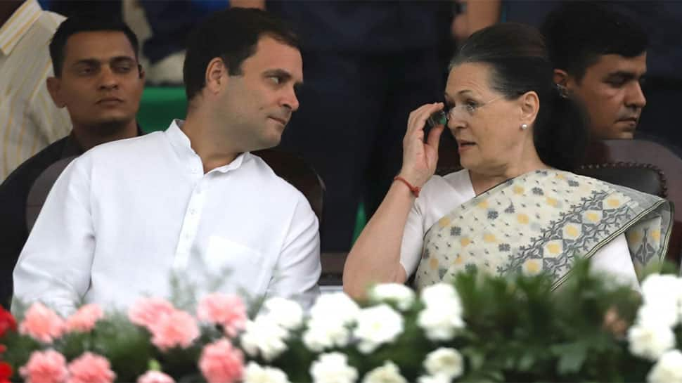 SC to hear Tuesday pleas of Sonia, Rahul in Income Tax case