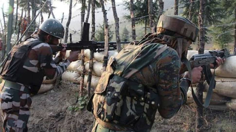 Army jawan dead, another injured in ceasefire violation by Pakistan in J&amp;K&#039;s Poonch