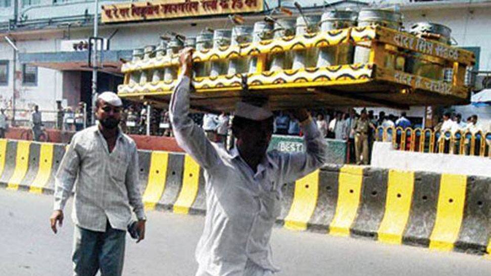 Mumbai&#039;s iconic Dabbawalas to join Sena chief Uddhav Thackeray&#039;s Ayodhya march