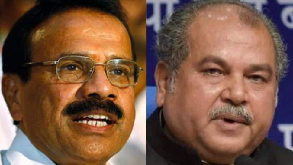 Sadananda Gowda, Narendra Singh Tomar given charge of additional ministries Sadananda Gowda, Narendra Singh Tomar given charge of additional ministries