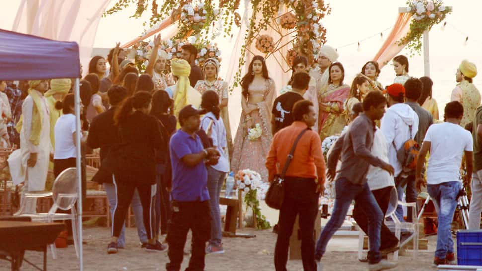 Janhvi Kapoor turns bridesmaid for an ad shoot and the pics are totally dream-like!