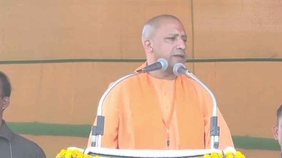 Congress trying to bring &#039;Rakshas Raj&#039; back: Yogi Adityanath in Chhattisgarh