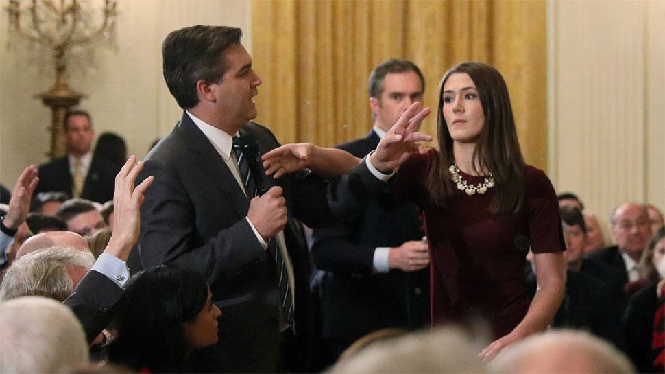 White House restores access for CNN&#039;s Jim Acosta, ending legal fight