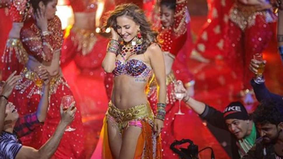 Elli AvrRam makes Urmila Matondkar&#039;s &#039;Chamma Chamma&#039; song look sassy—See first pics