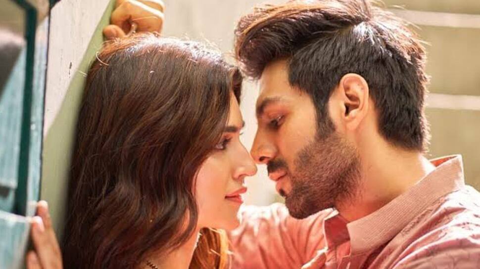 Luka Chuppi: Kartika Aaryan and Kriti Sanon look adorable in first glimpse—Pic