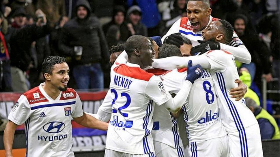 Lyon go second in Ligue 1 with 1-0 over St Etienne