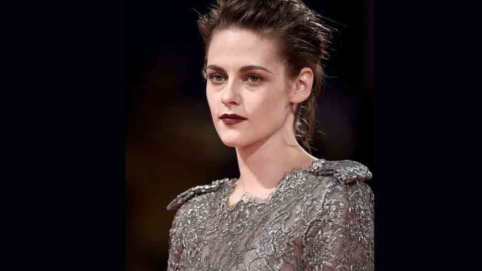 Kristen Stewart to star in same-sex couple comedy film?