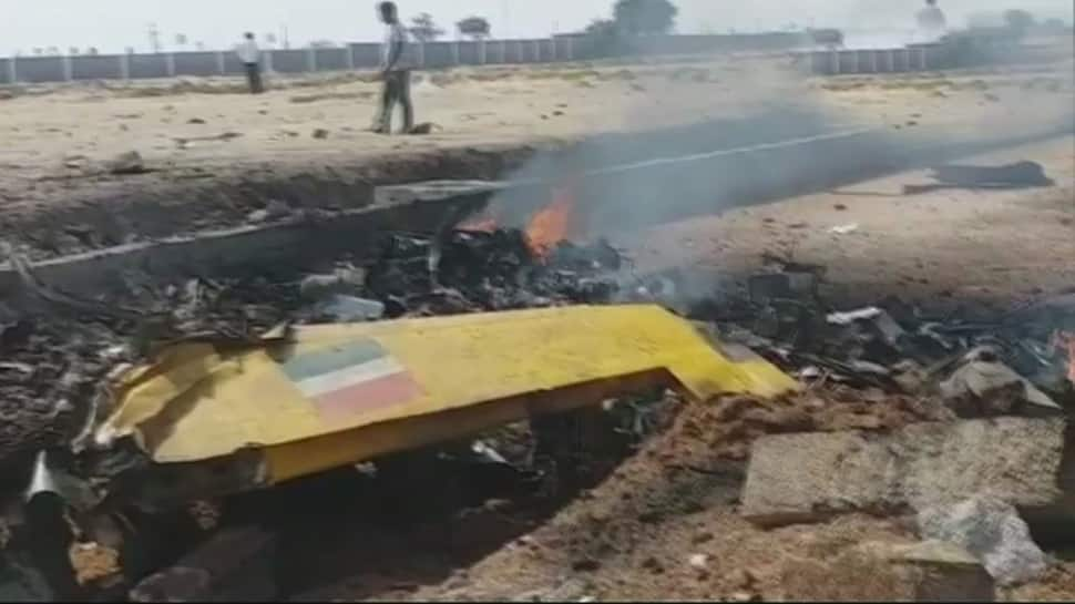 IAF trainee aircraft crashes in Telangana&#039;s Yadadri Bhuvanagiri district, pilot injured