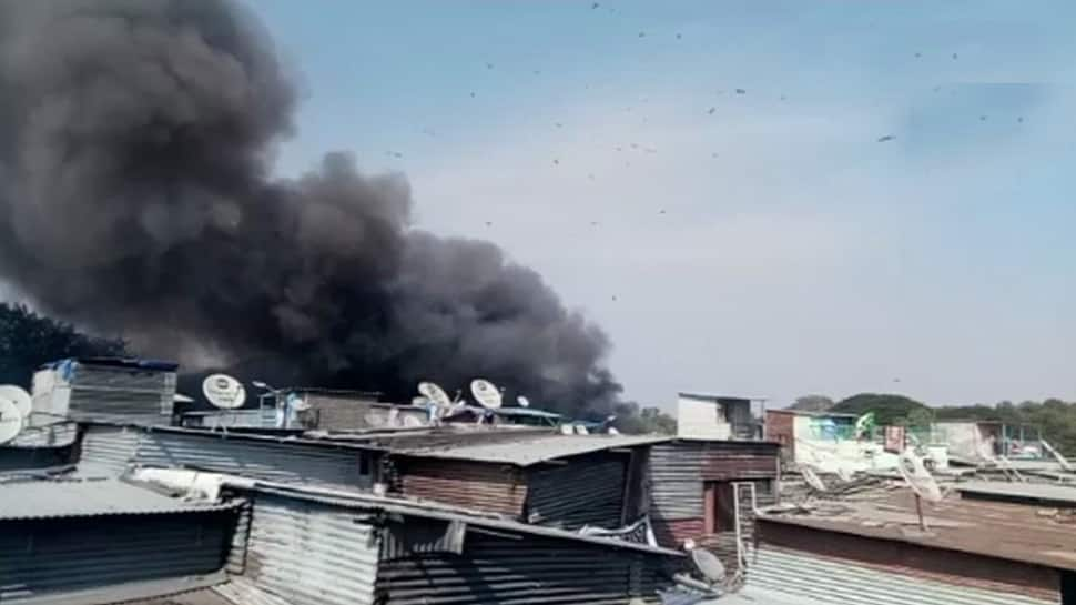 Fire breaks out in a slum in Pune, efforts on to douse the blaze