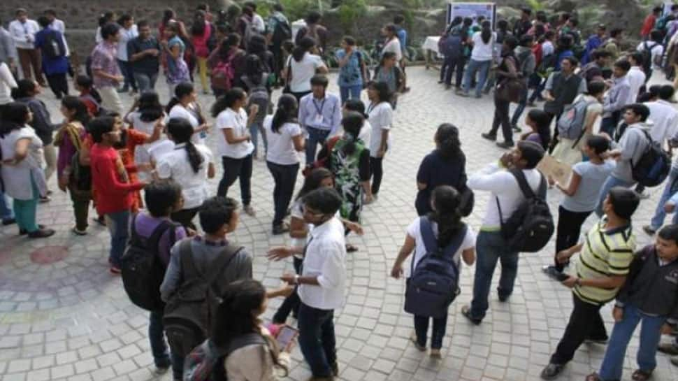 SC allows candidates above 25 years to take NEET UG exam, but subject to CBSE decision