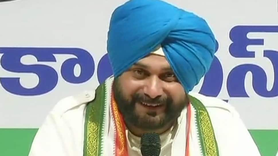 Even chameleon changes colours less quickly than KCR: Sidhu attacks Telangana CM in Hyderabad