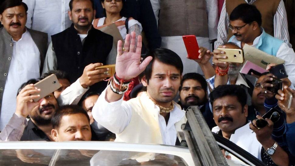 Tej Pratap Yadav returns to Bihar Vidhan Sabha, avoids brother and mother