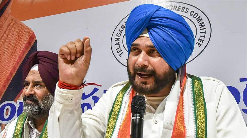 Sidhu takes a U-turn, says went to Pakistan on Imran Khan’s personal invite, not Rahul&#039;s command