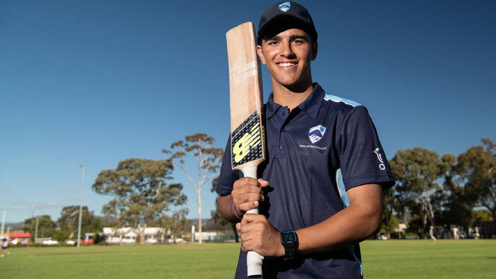 Sydney teenager Ollie Davies smashes 6 sixes in an over during Under-19 match in Australia