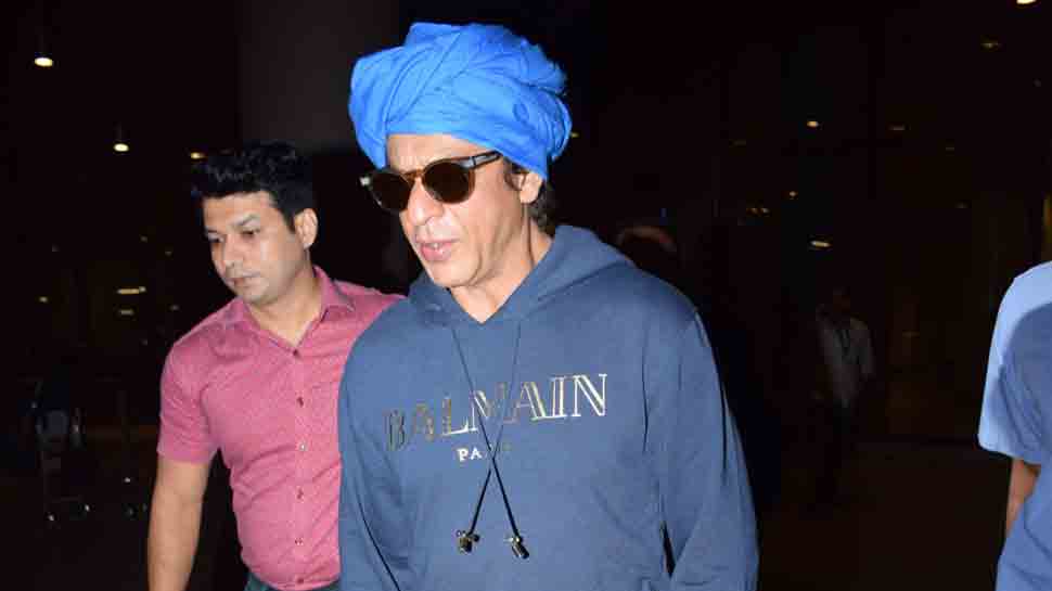 Shah Rukh Khan returns from Middle East after promoting Zero, rocks a new turban look at airport