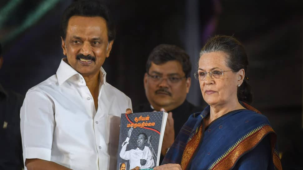 Sonia Gandhi bats for strong Congress-DMK ties to take on BJP in Lok Sabha polls