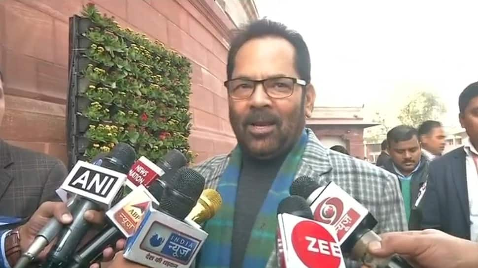 Manmohan Singh spoke on someone else’s script, Modi doesn’t need one: Naqvi