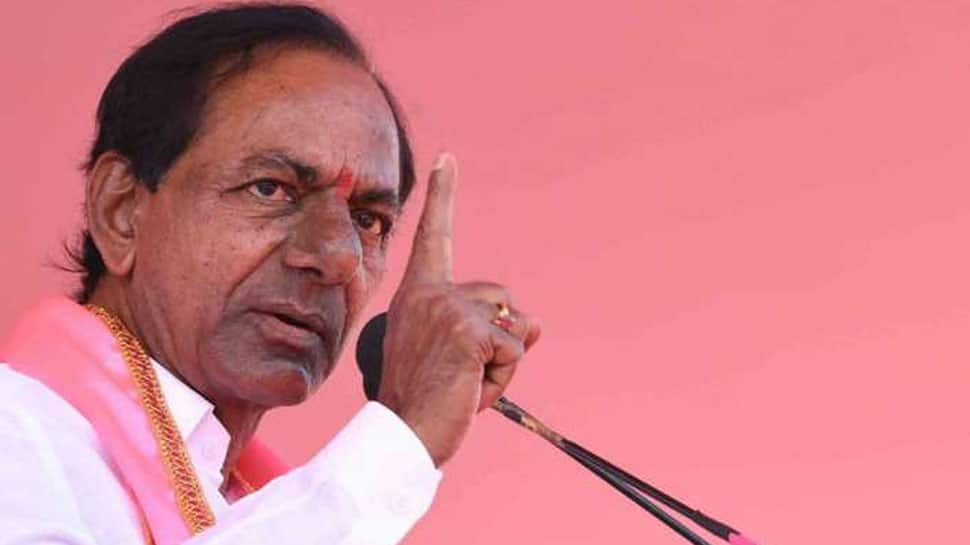 After Odisha, KCR&#039;s whirlwind tour to enter Mamata Banerjee&#039;s bastion