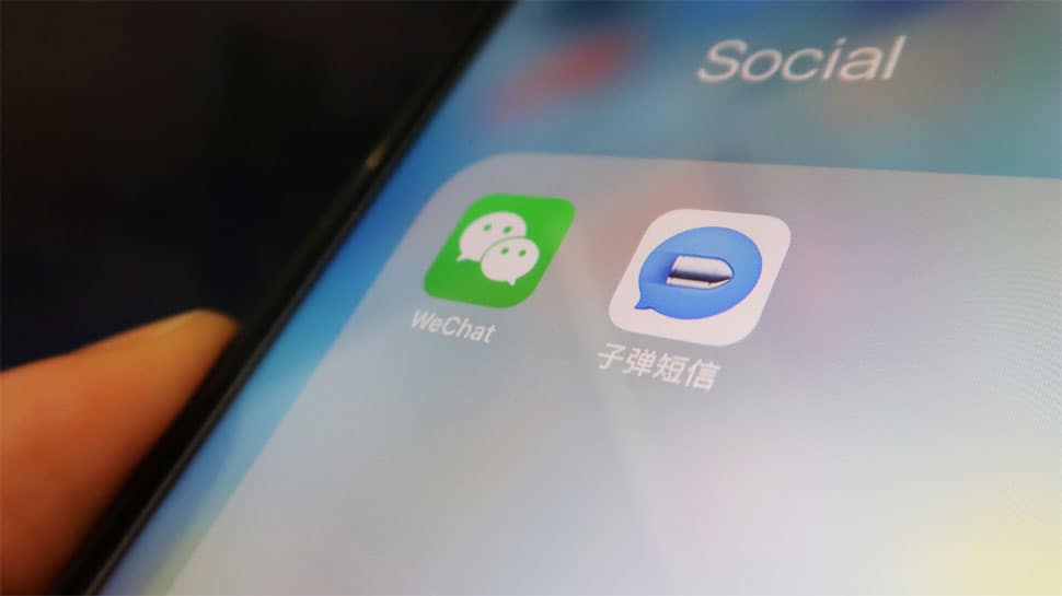 Watch that Tweet! China cracks whip on government social media image