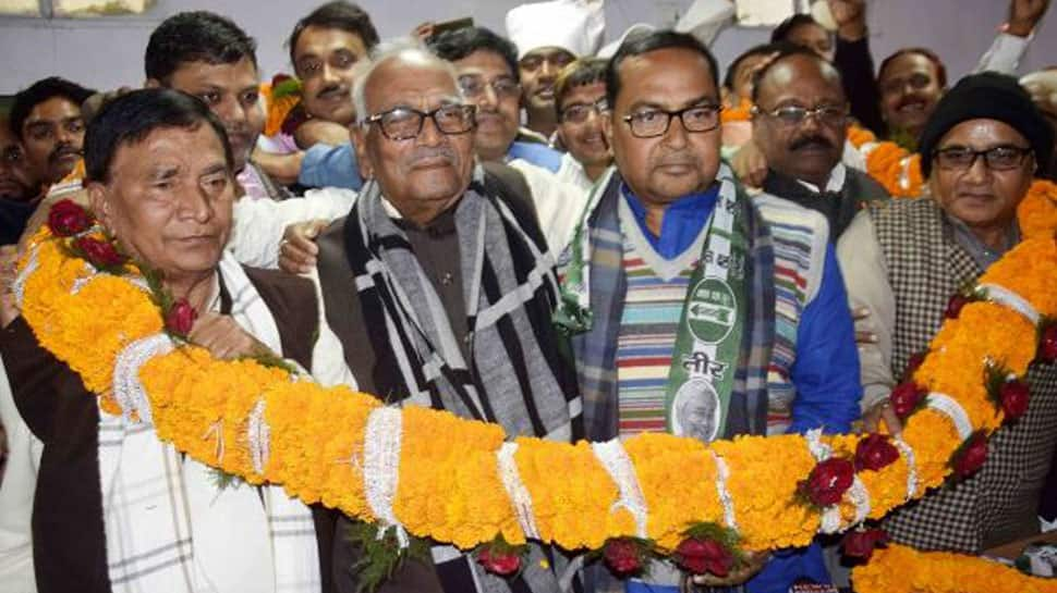 RLSP vice president Bhagwan Singh Kushwaha, supporters join JD(U)