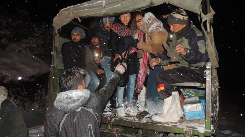 Indian Army rescues 150 tourists stranded in Sikkim&#039;s heavy snowfall within two hours