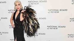 Lady Gaga apologises for working with R Kelly