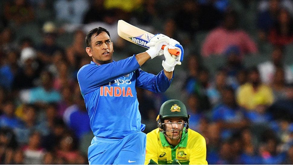 MS Dhoni reclaims position as finisher as he steers India to victory in 2nd ODI vs Australia